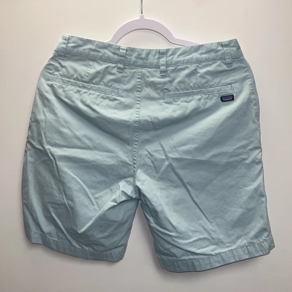 Mens Patagonia Khaki Short - Picture 2 of 4